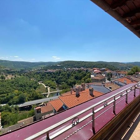 Hotel Comfort Veliko Tarnovo Kültér fotó