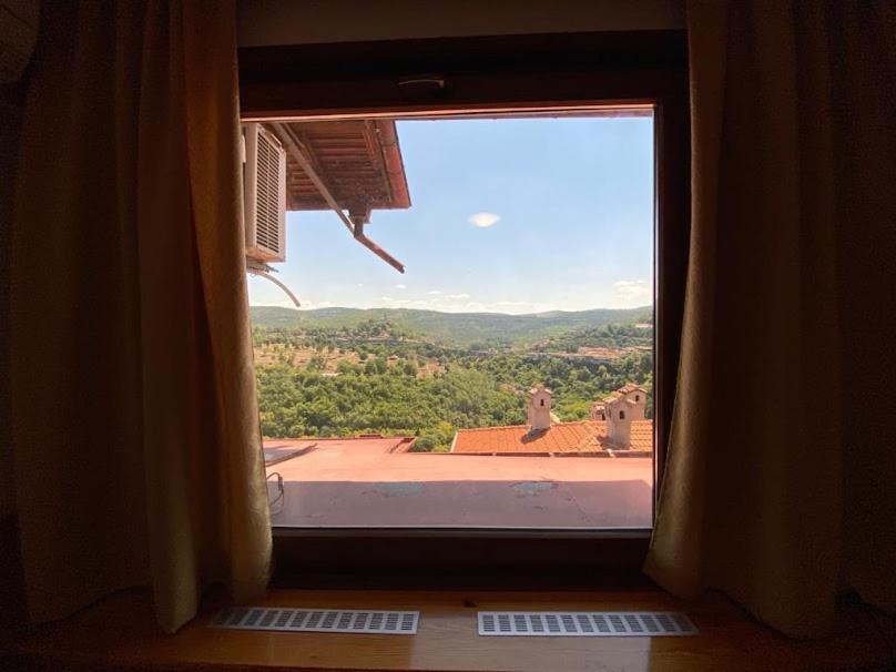 Hotel Comfort Veliko Tarnovo Kültér fotó