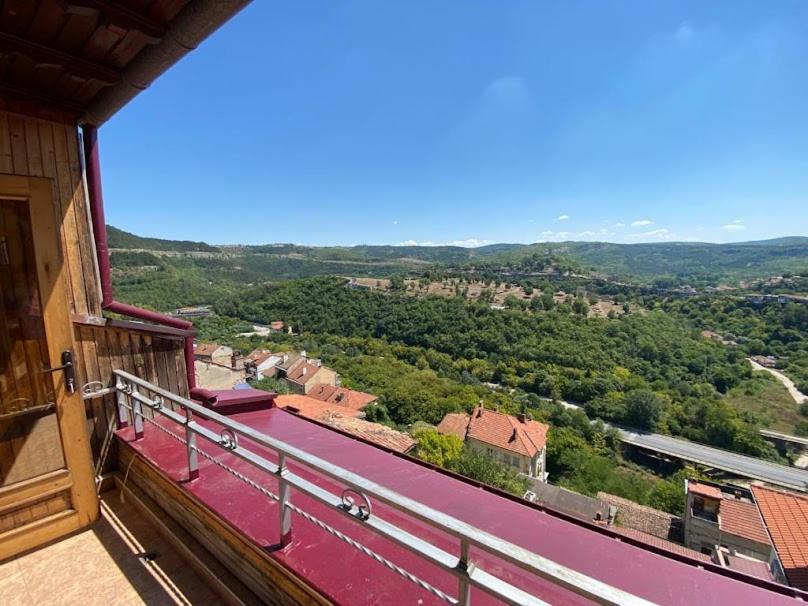 Hotel Comfort Veliko Tarnovo Kültér fotó