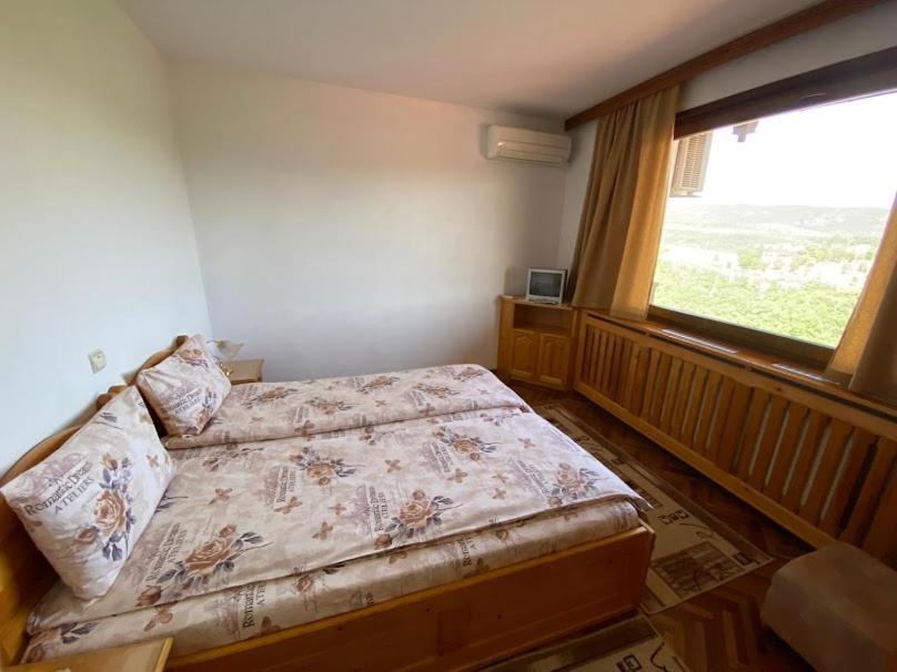 Hotel Comfort Veliko Tarnovo Kültér fotó